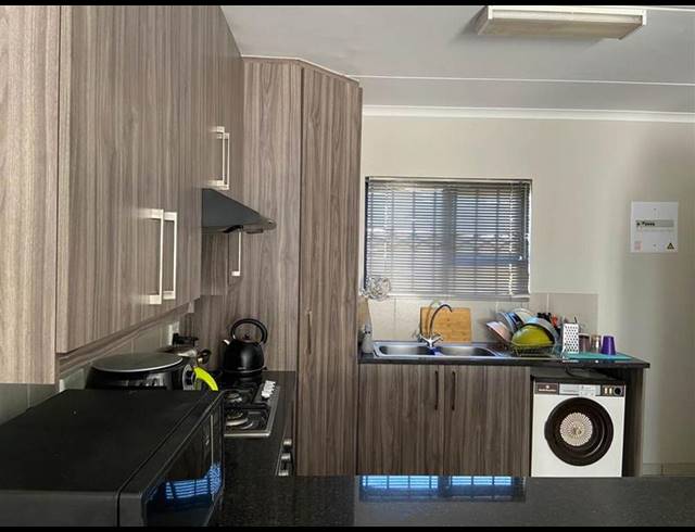 2 BEDROOM APARTMENT FOR SALE IN RYNFIELD